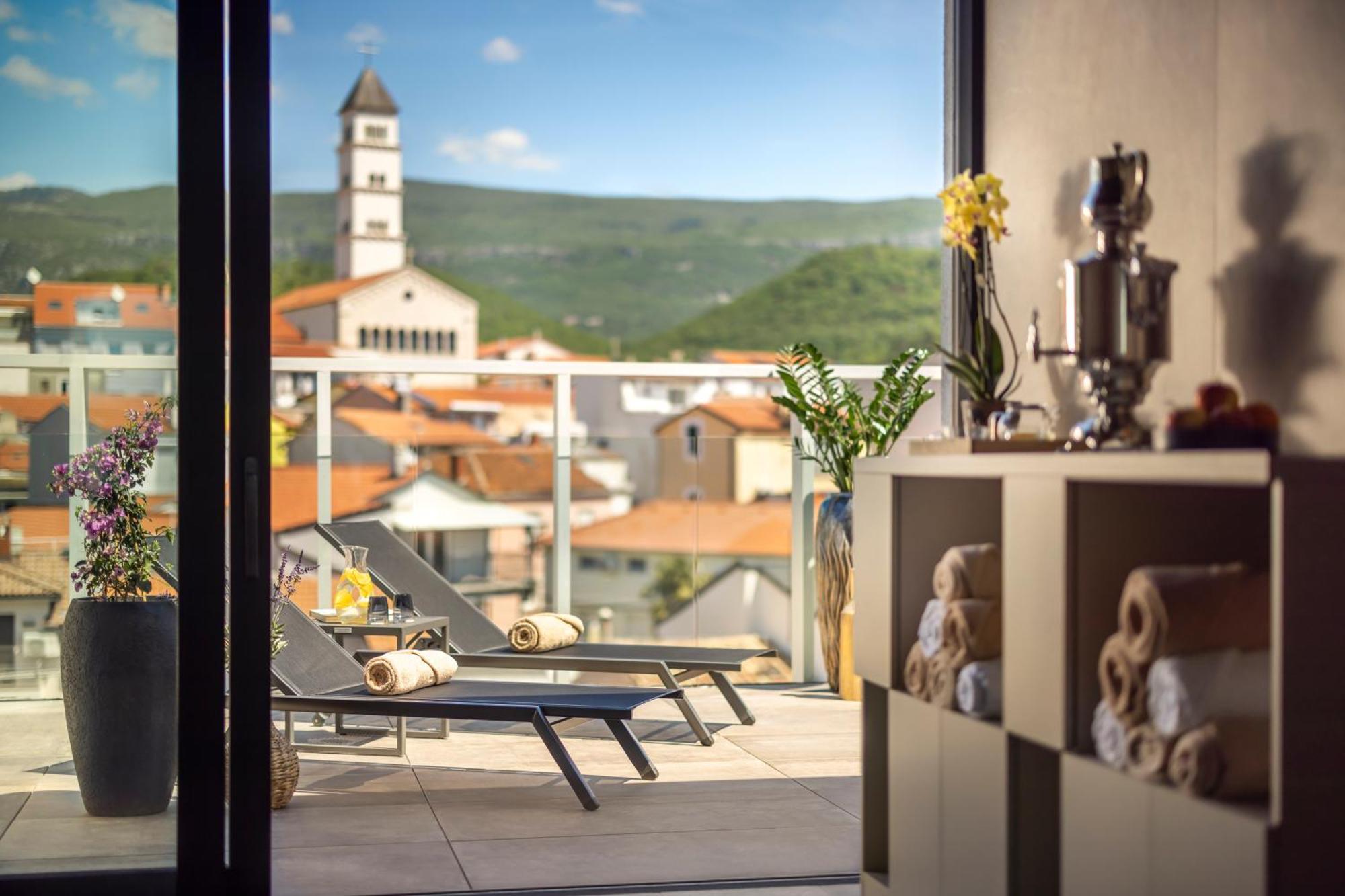 Aminess Younique Narrivi Hotel Crikvenica Exterior photo